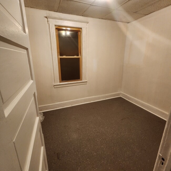 Foto del edificio - 13 Brinkerhoff Pl