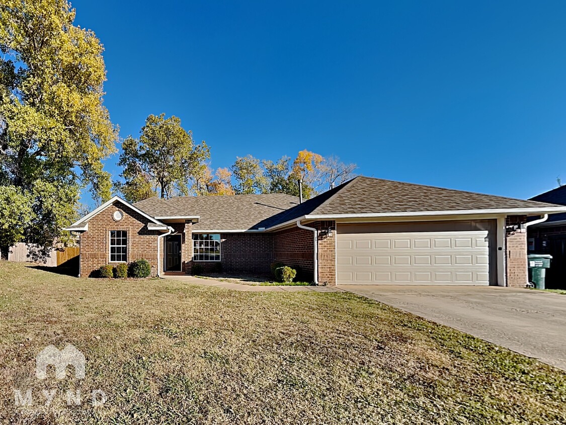 Foto principal - 3325 Remington Ct