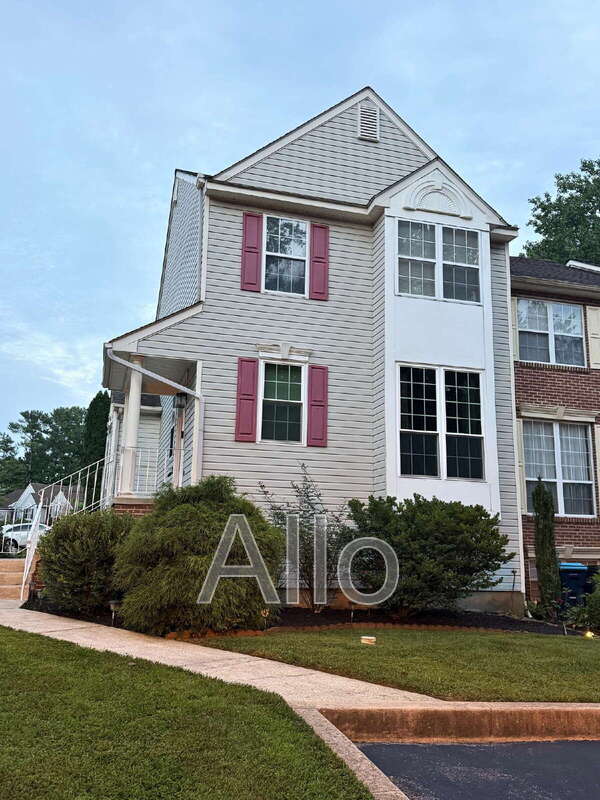 Photo - 469 Woodstock Ln Townhome