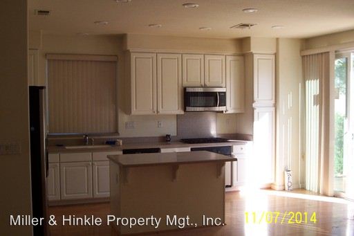 Building Photo - 1334 Hazlett Way