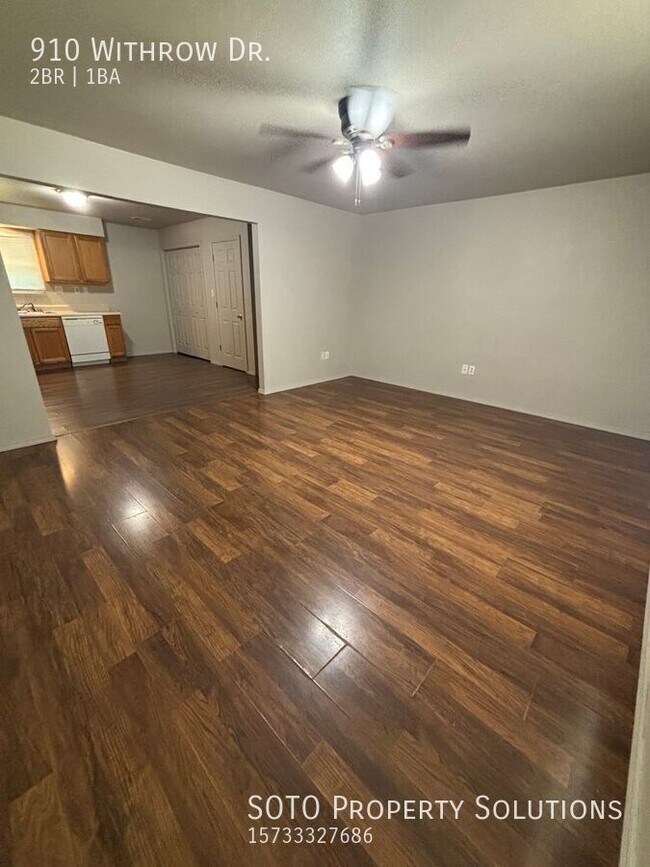 Foto del edificio - 910 Withrow Dr