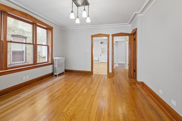 Building Photo - 2 bedroom in Chicago IL 60625