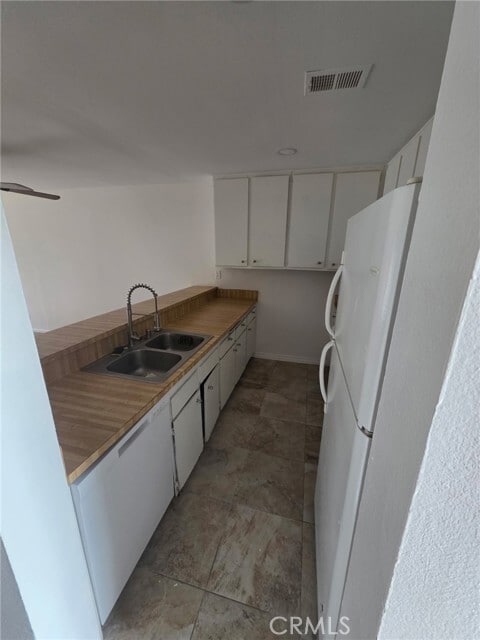 Building Photo - 404 Orange Blossom