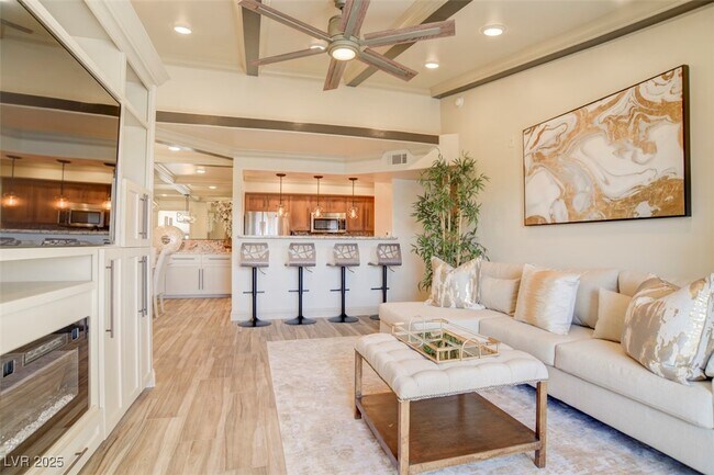 Foto del edificio - 555 E Silverado Ranch Blvd