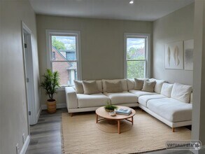Building Photo - 74 Rossmore Ave
