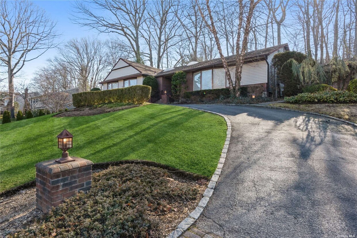 Foto principal - 45 Hemlock Dr