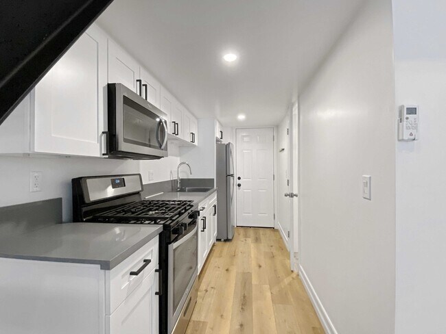 Foto del edificio - 3009 Vancouver Ave