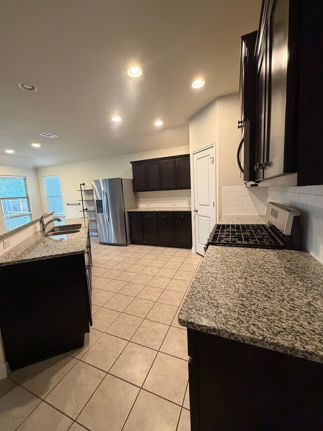 Building Photo - 124 Sage Meadows Dr