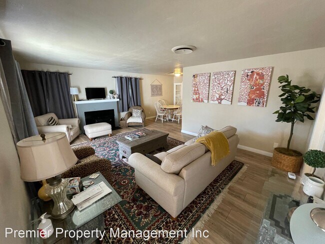 Foto del edificio - 3 br, 2 bath House - 3090 Grand View Ave
