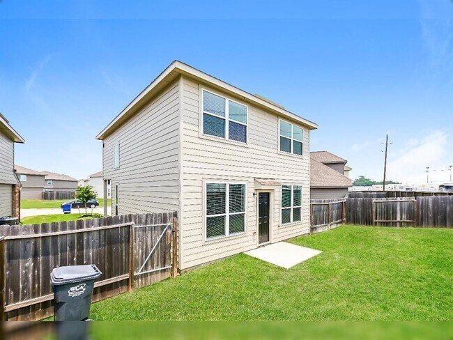 Building Photo - 5310 Hawksbury Creek Trail