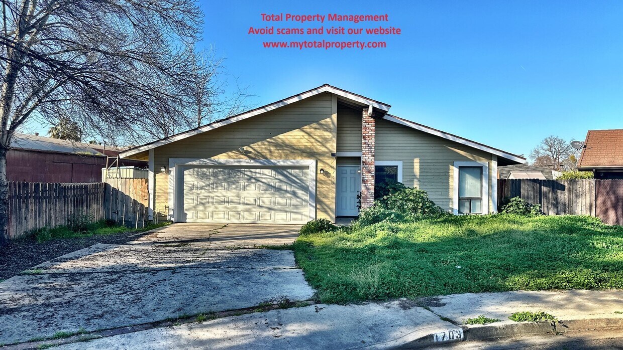 1703 S. WATSON ST 3 BEDROOM 2 BATH VIS... House Rental in Visalia