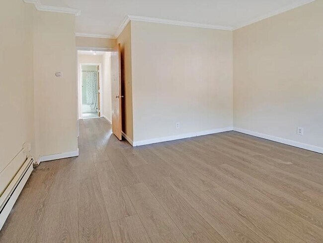 Foto del edificio - 2432 East Ave