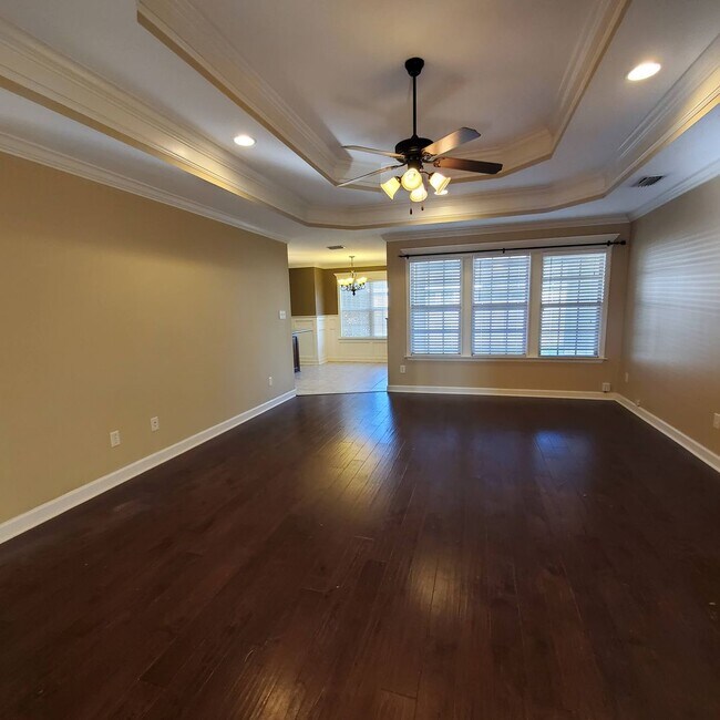 Foto del edificio - Charming 3-Bedroom Home with Modern Amenities in Hahira, GA