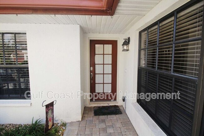 Foto del edificio - 6019 Courtside Dr