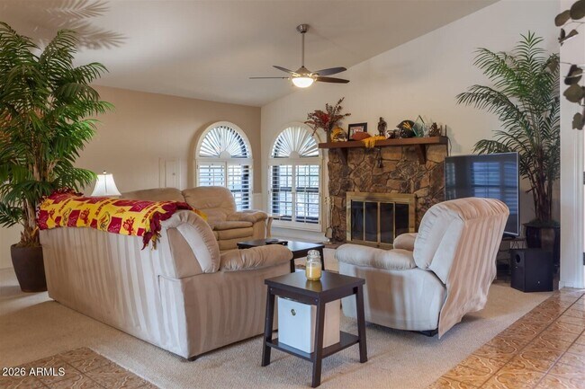 Foto del edificio - 411 E Marny Rd