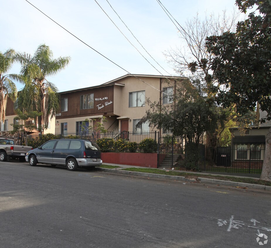 Foto del edificio - Highland Trade Winds