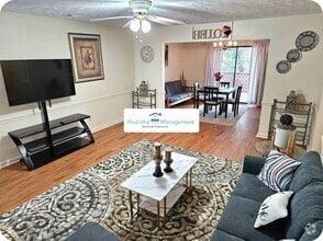 Building Photo - 6206 Olde Towne Dr