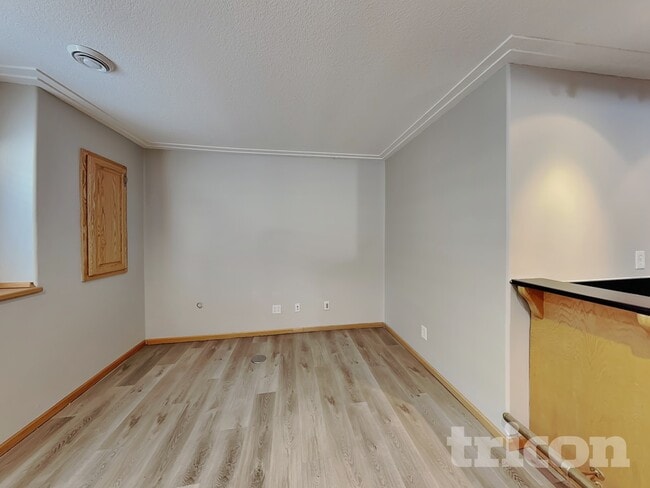 Building Photo - 1909 135th Ave NW