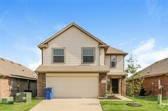 Building Photo - 1601 Matthew Dr