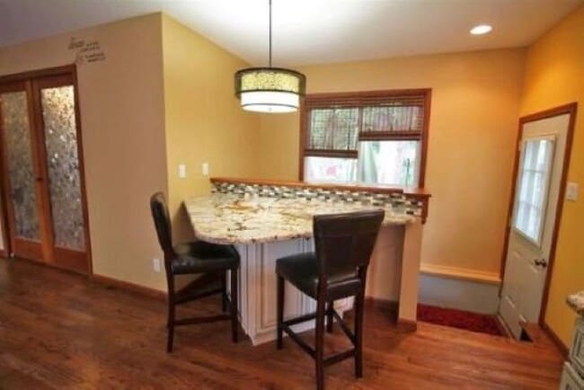 Building Photo - 1613 Jay Street