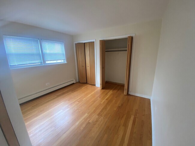 Foto del edificio - 2739 73rd Ave