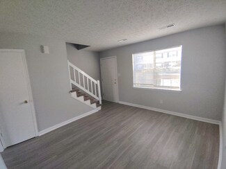 Building Photo - 4 Ferguson Dr