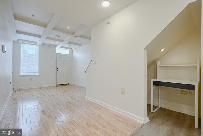 Building Photo - 1018 Booth St