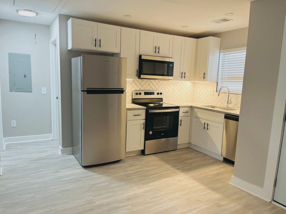 Foto del edificio - 797-803 Pryor Street SW Unit 3