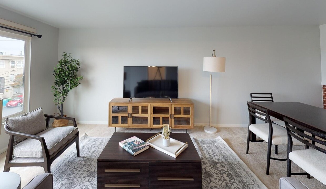 Photo - 750 37th Avenue