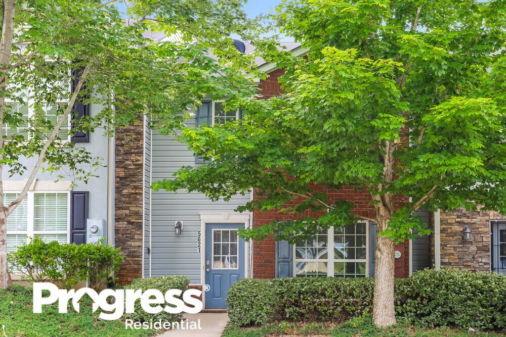 5621 Union Pointe Dr, Union City, GA 30291 House Rental in Union City