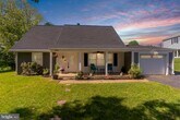 Foto principal - 13302 Point Pleasant Dr