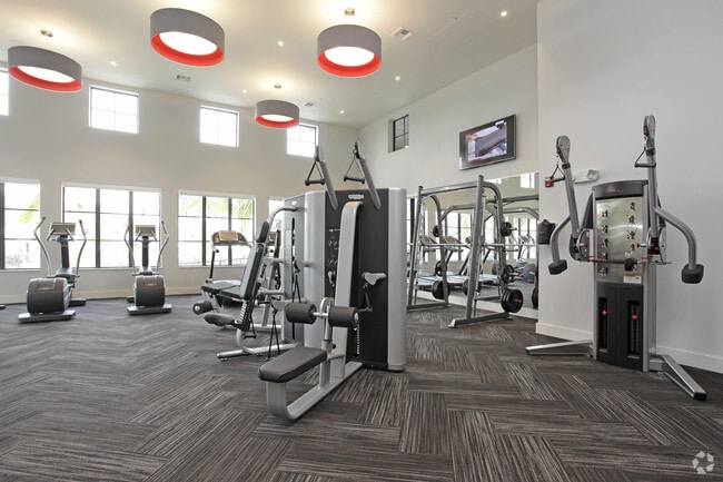 Interior Photo - Eterno Pompano Beach