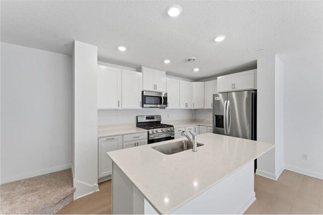 Building Photo - 15011 Adare Way