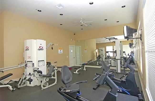 Building Photo - 5125 Palm Springs Blvd