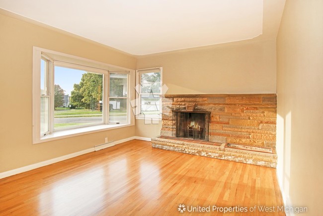 Foto del edificio - 1185 Patterson Ave SE