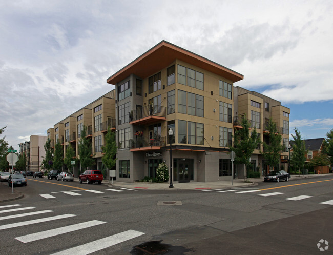 Primary Photo - Beranger Condominiums