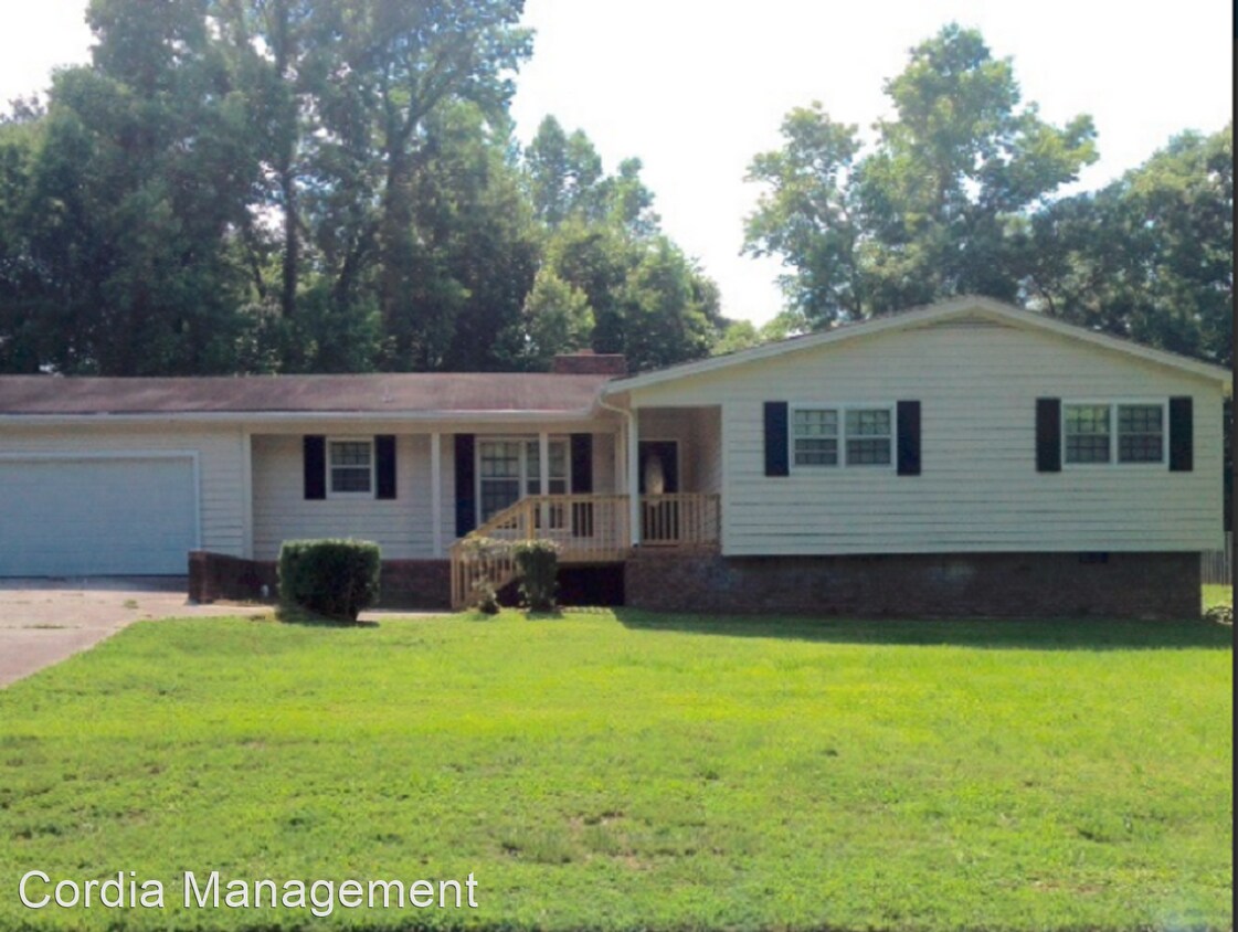 Foto principal - 3 br, 2 bath House - 6060 Talon Court
