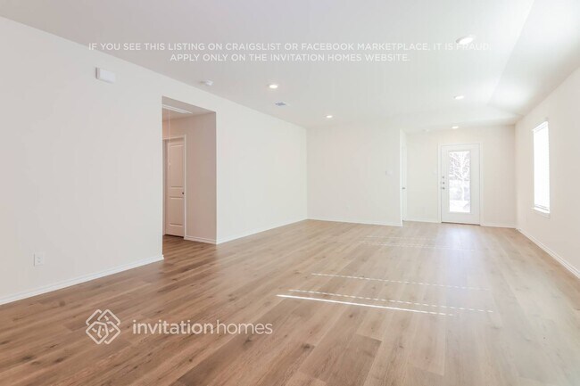 Foto del edificio - 4105 River Rock Ave