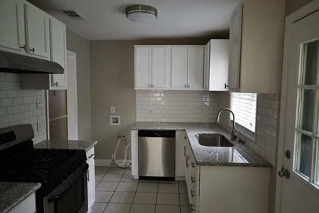 Foto del edificio - 3304 Grant St