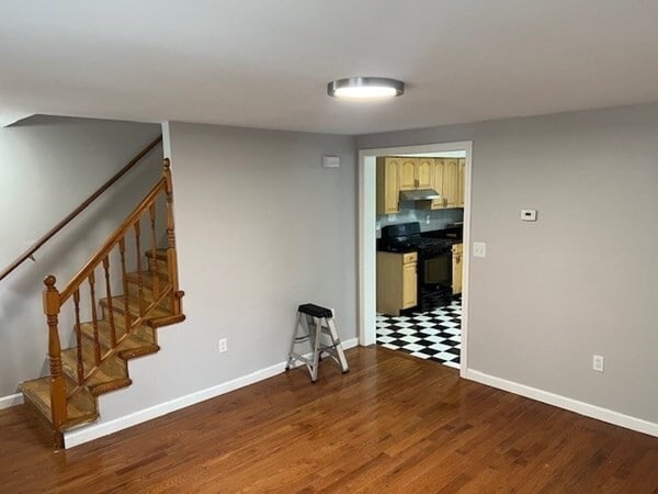 Building Photo - 9 Wrentham St