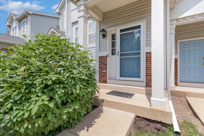 Foto del edificio - 332 Holiday Ln
