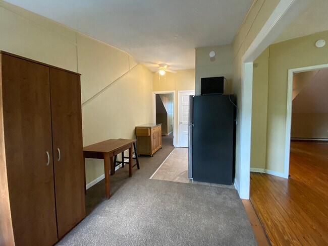 Foto del edificio - 1107 Richmond Rd