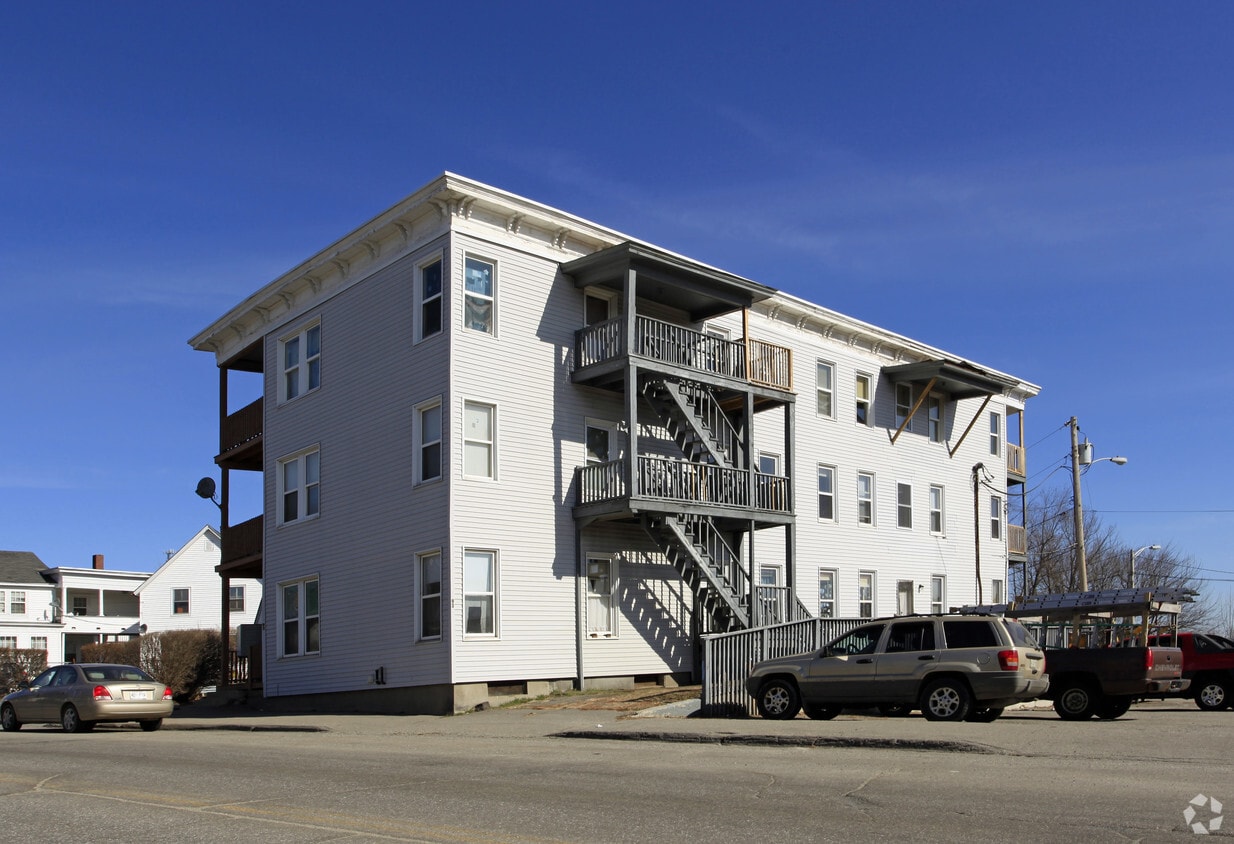 93 Northern Ave, Augusta, ME 04330 Apartments in Augusta, ME