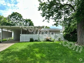 Building Photo - 2132 Colton Dr