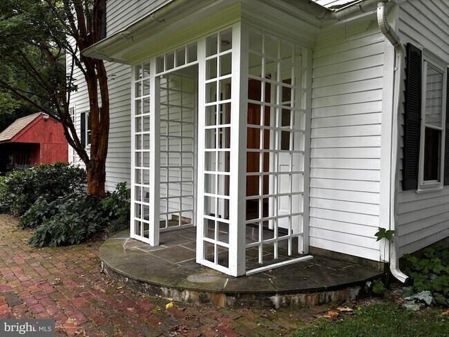 Foto del edificio - 410 Wharf Rd