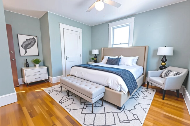 Building Photo - 204 Alsace St