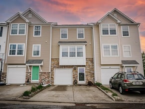 Building Photo - 199 Birds Eye View Dr