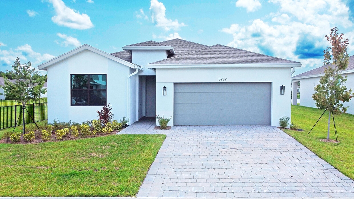 Primary Photo - 5929 SE Sky Blue Cir