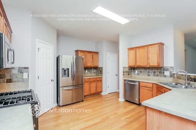 Building Photo - 2343 Jasmine Glen Dr