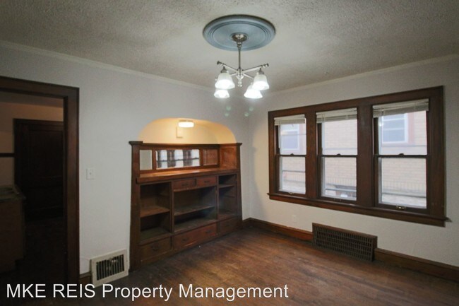Building Photo - 3836 W Mt Vernon Ave